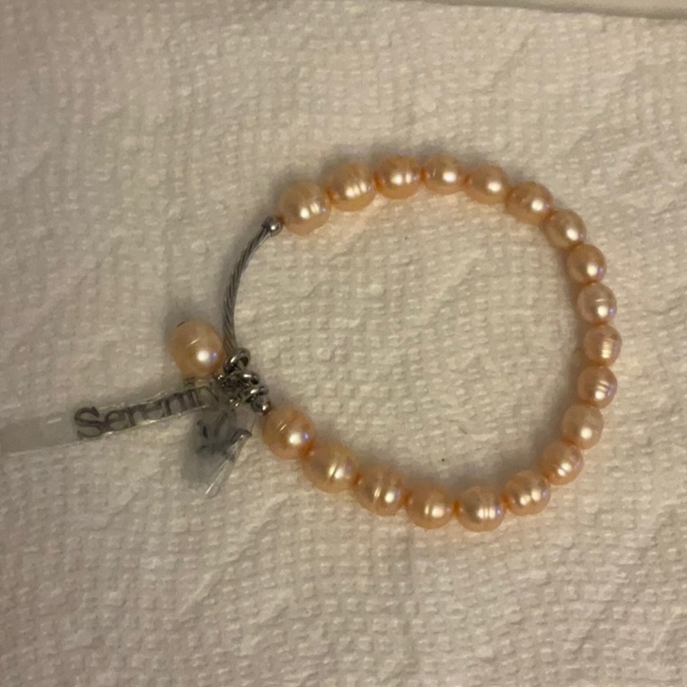 New Serenity fresh water pearls bracelet.